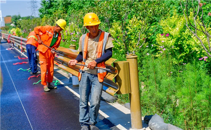 兵马俑专用线公路改扩建工程建设已进入尾声,9月底通车！(图2)